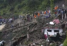 Más de 100 fallecidos en el norte de la India tras fuerte tormenta