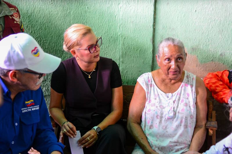 adultos mayores Despliegue Casa a Casa