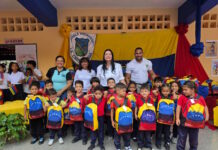 kits escolares en Valencia