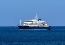 España recibirá crucero
