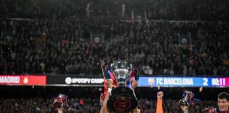 El Barcelona se corona bicampeón de la liga española tras vencer al Real Madrid