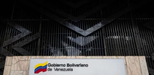 Ministerio suspende pago de asignación a 38 universidades por falta de documentos