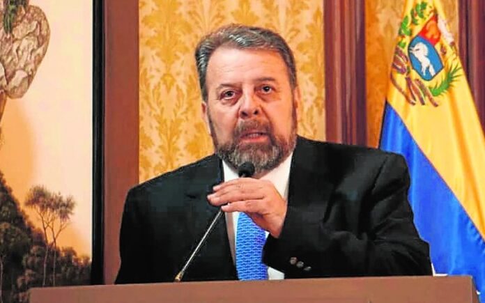 AN debatirá designación de Timoteo Zambrano como embajador ante España