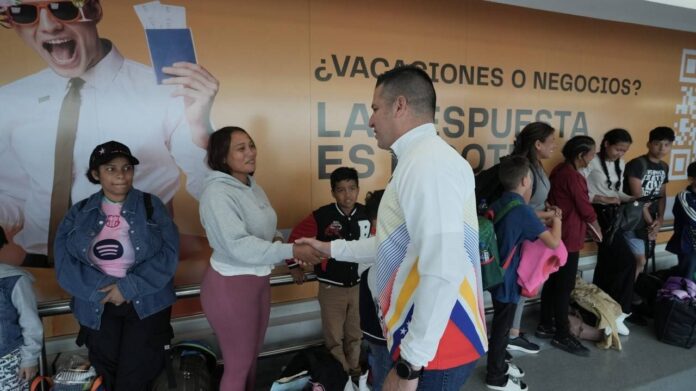 Retornaron al país 158 venezolanos procedentes de México