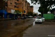 Reubicarán a comerciantes informales adyacentes al Mercado Periférico La Candelaria desalojan-comerciantes-informales