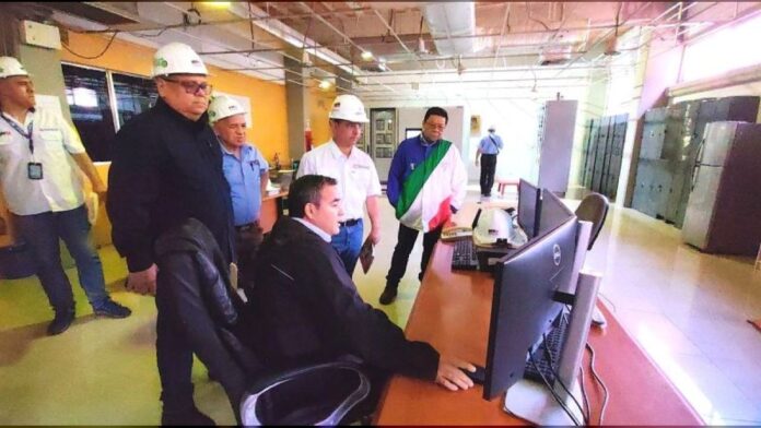 El ministro del Poder Popular para la Energía Eléctrica, Rolando Alcalá, encabezó una exhaustiva jornada de inspecciones técnicas en centrales hidroeléctricas