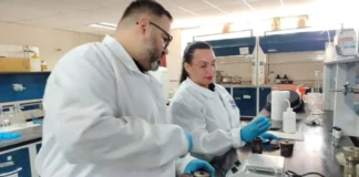 Científicos venezolanos