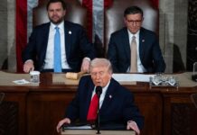 Cámara de Representantes de EE.UU. aprueba resolución para limitar acciones militares de Trump contra Irán Cámara de Representantes de EE.UU