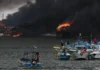 Incendio destruye 35 embarcaciones en puerto de Ecuador