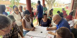 Adultos mayores de trapichito