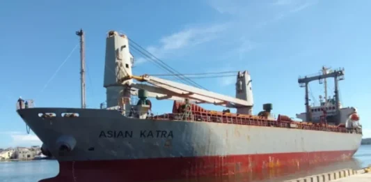 Llega a Cuba el «Asian Katra» con 1.700 toneladas de ayuda humanitaria desde México y Belice