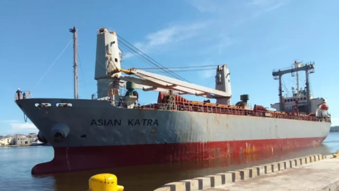 Llega a Cuba el «Asian Katra» con 1.700 toneladas de ayuda humanitaria desde México y Belice Llega a Cuba el «Asian Katra» con 1.700 toneladas de ayuda humanitaria desde México y Belice