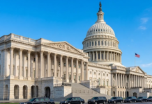 Senado de EEUU aprueba resolución para detener hostilidades contra Irán
