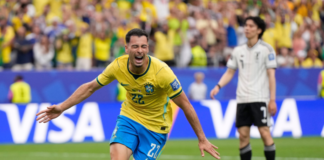 Brasil consigue su pase a octavos de final tras vencer 2-1 a Japón