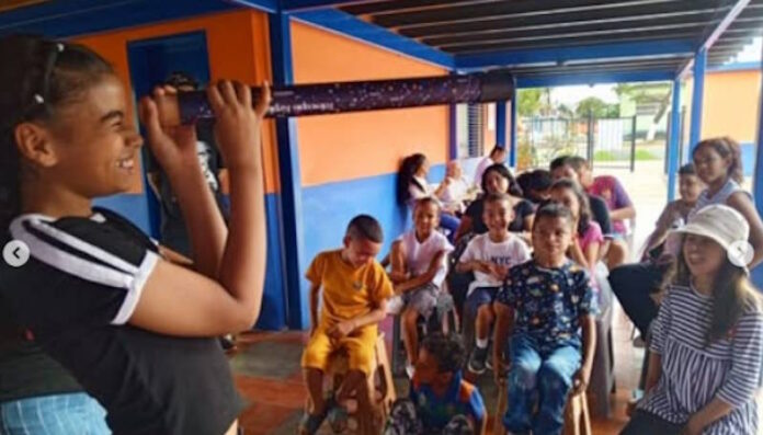 FUNDACITE Taller Descubriendo el Universo