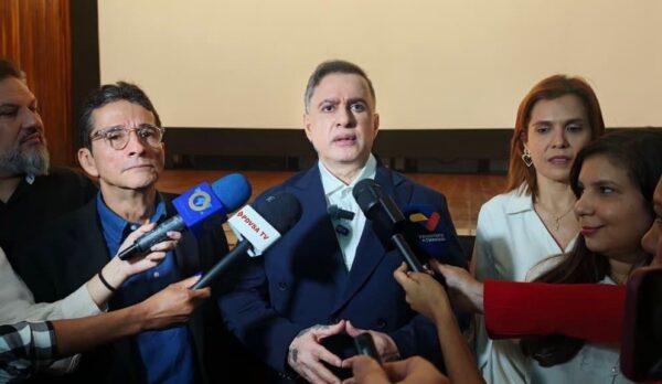 La Gran Misión Viva Venezuela rinde homenaje a Román Chalbaud