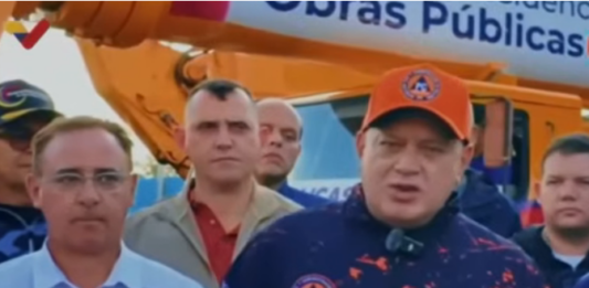 Cabello desde La Guaira