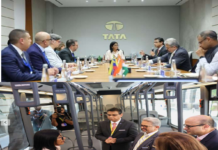 Presidenta (E) Rodríguez sostiene reunión con representantes del sector automotriz de India Presidenta (E) Rodríguez sostiene reunión con representantes del sector automotriz de la India