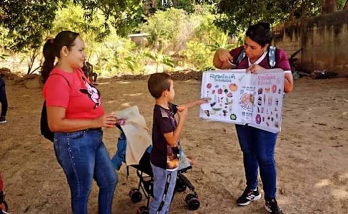 Proyectos estudiantiles atienden necesidades locales en el país Proyectos estudiantiles