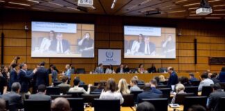 Irán califica de irracional y provocadora la propuesta de EEUU ante el OIEA