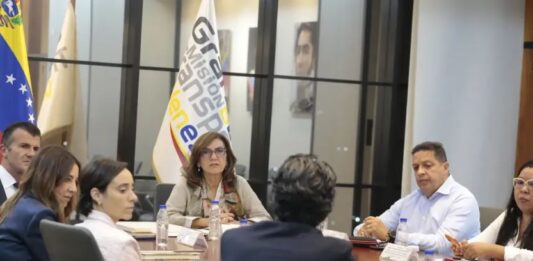 Venezuela e Italia fortalecen cooperación en materia de transporte