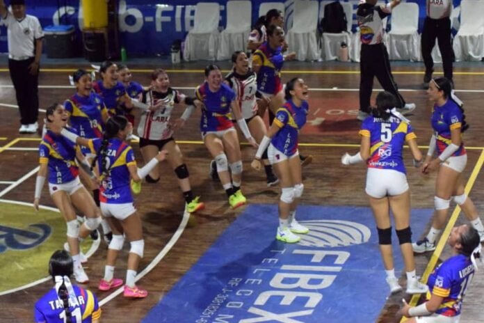 Voleibo Femenino U17