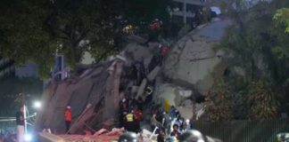 rescate joven de 16 años en La Guaira