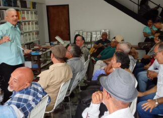 Escritor Aníbal Ascencio presenta su libro “Buscando adentro, desde los afectos” ascencio