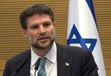 Francia veta al ministro de Finanzas de Israel