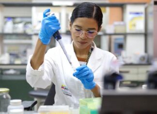 Venezuela lidera en Participación femenina dentro de las ciencias y tecnología