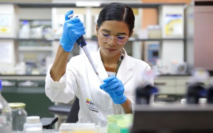 Venezuela lidera en Participación femenina dentro de las ciencias y tecnología