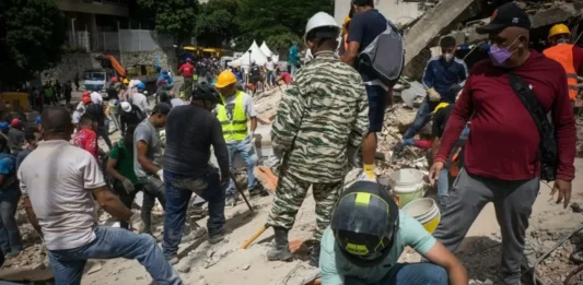 rescatistas internacionales labores de búsqueda