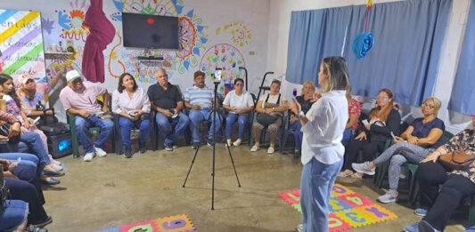 Taller Nutriendo desde las Raíces