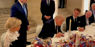 Trump firma acuerdo