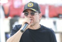 Gobernador Rafael Lacava: «Honro al valiente y solidario pueblo venezolano» Gobernador Lacava a un mes del doblete sísmico: "Honro al valiente y solidario pueblo venezolano"