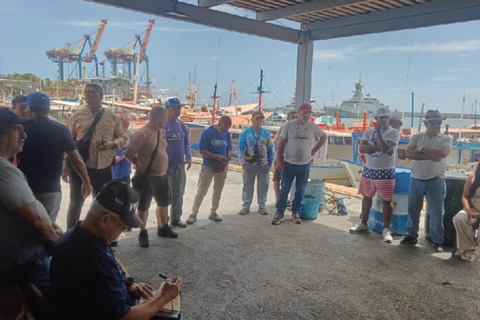 Pescadores artesanales reanudaron sus labores en La Guaira Pescadores artesanales reanudaron sus labores en La Guaira