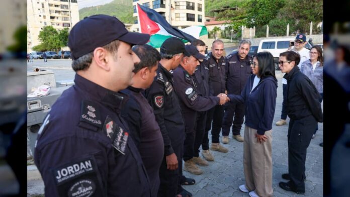 Equipo de la Defensa Civil de Jordania