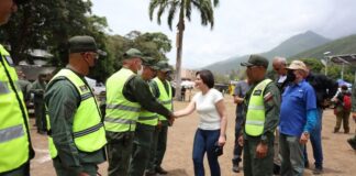 Ejército Bolivariano y FANB suman esfuerzos para labores de búsqueda y rescate en La Guaira
