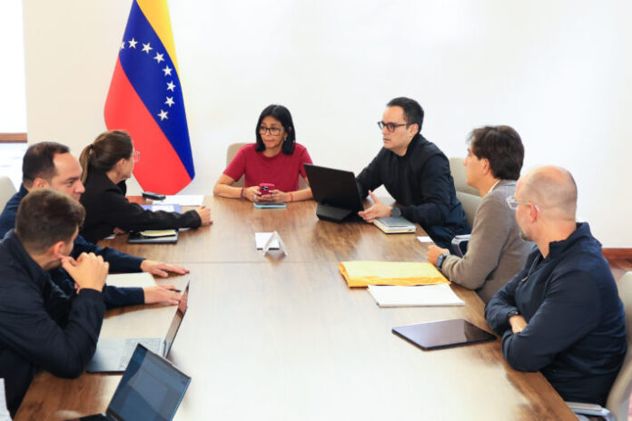 presidenta-equipo-economico presidenta-equipo-economico