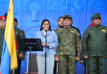 Delcy Rodríguez lideró el reconocimiento de autoridades militares y graduación de tropas profesionales
