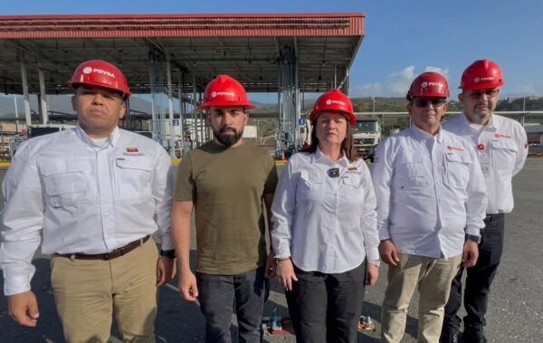 Gasolina en la Guaira - ministra del Poder Popular para Hidrocarburos, Paula Henao