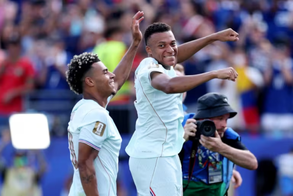 Mbappe-Doue-Francia-semifinal España vs Francia