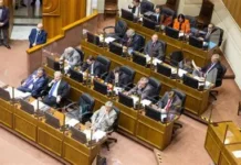 Chile: Senadores de izquierda critican la aprobación de reforma económica de kast Izquierda