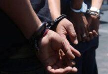 La Guaira: Detienen a 10 personas por intentar saquear viviendas afectadas por sismos 10 personas en La Guaira