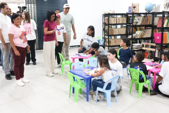 Delcy Rodríguez niños Delcy Rodríguez niños
