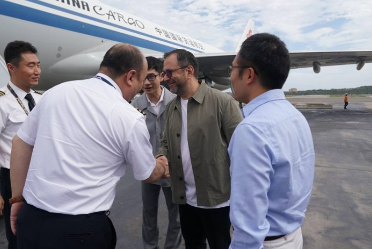 China-85 toneladas de ayuda humanitaria-doblete sísmico-Venezuela-Canciller Yván Gil