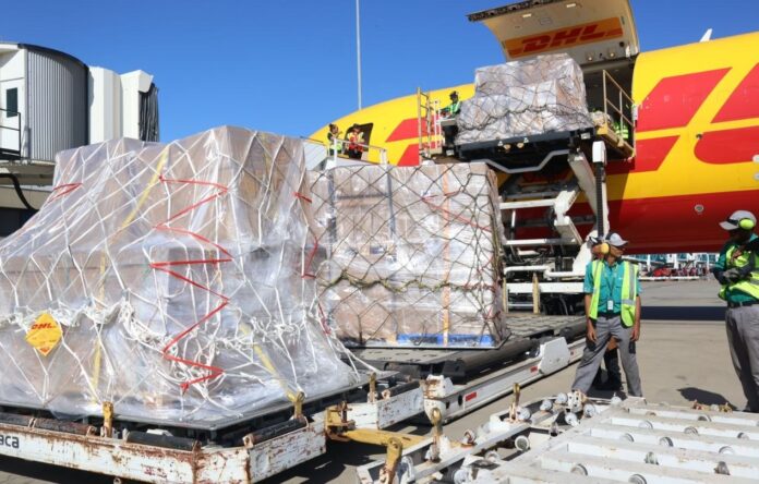 Venezuela recibe 38 Toneladas de ayuda humanitaria de Panamá