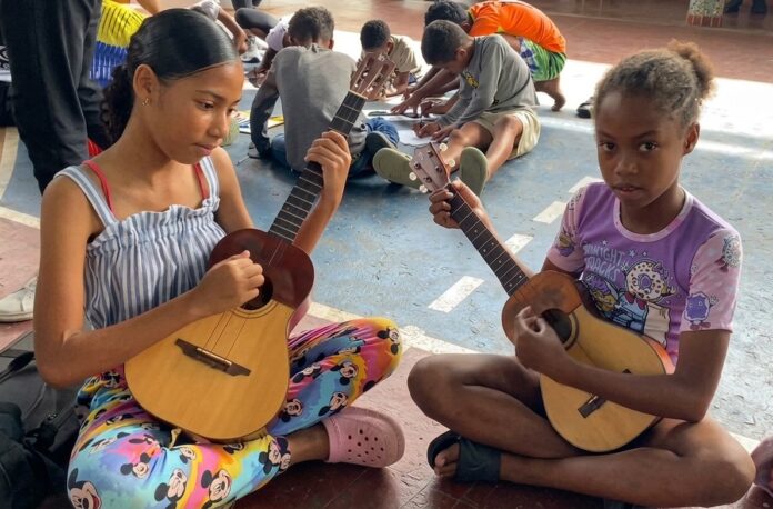 Un canto al vacío Un canto al vacío