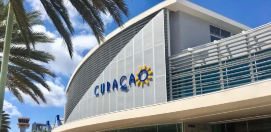 Curazao anuncia la reactivación de vuelos directos con Venezuela