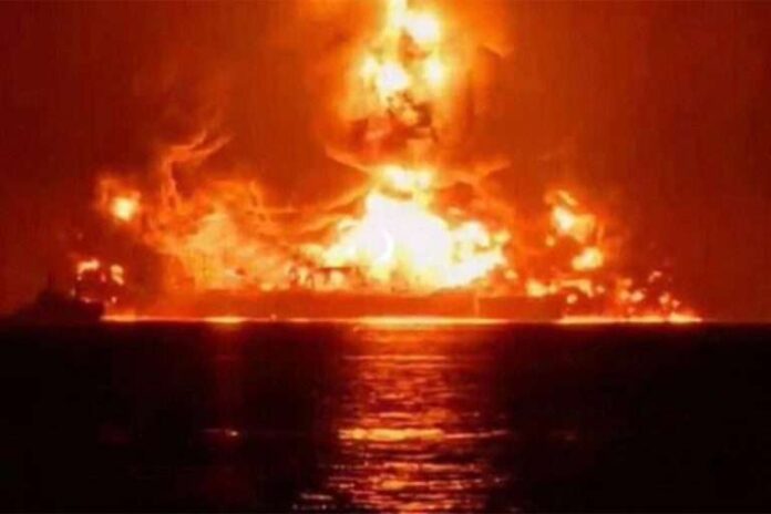 iran-explosion-tanqueros iran-explosion-tanqueros